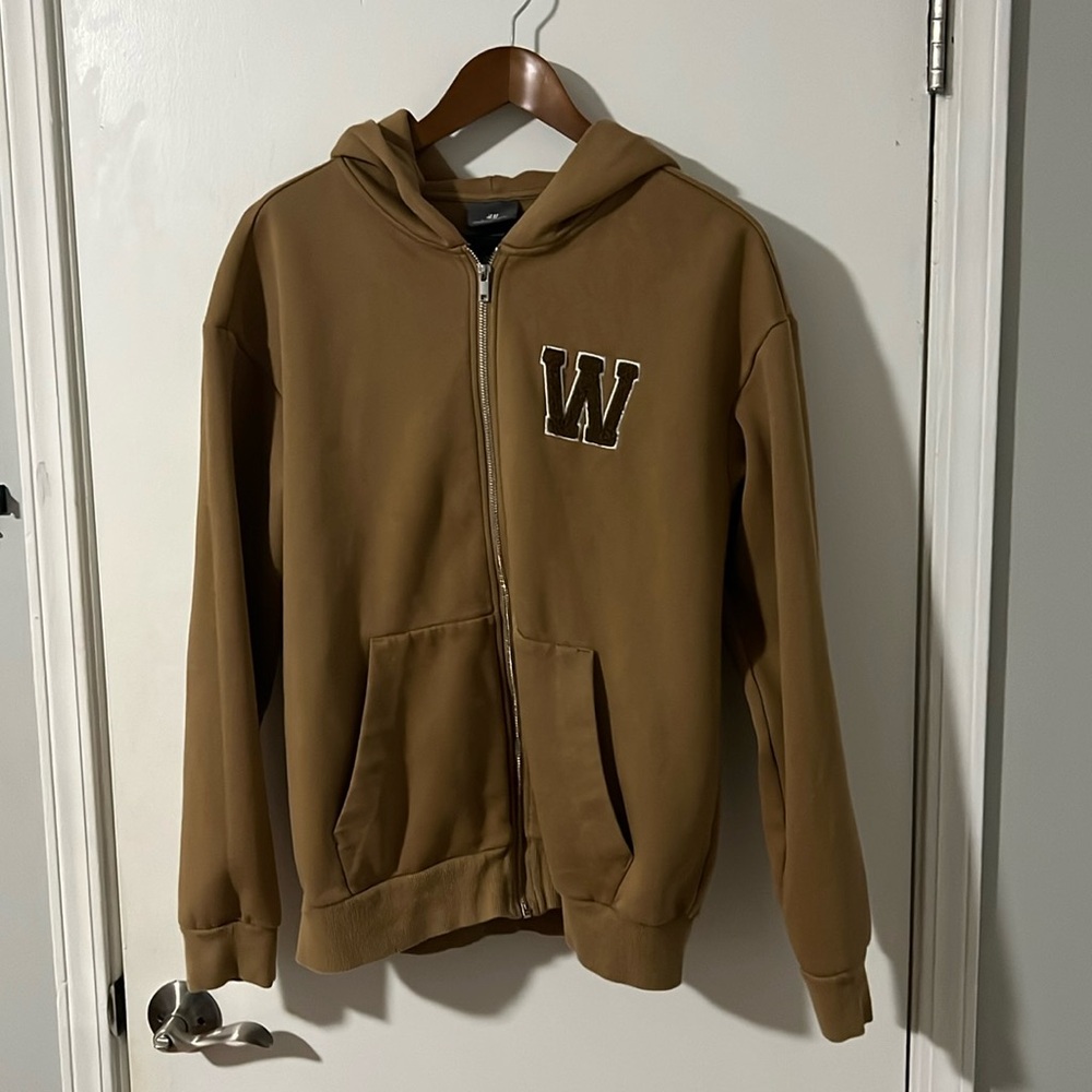 H&M Men's Tan and Brown Hoodie. Like new